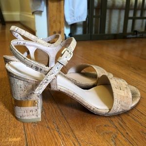 Stuart Weitzman nude sandal with natural texture